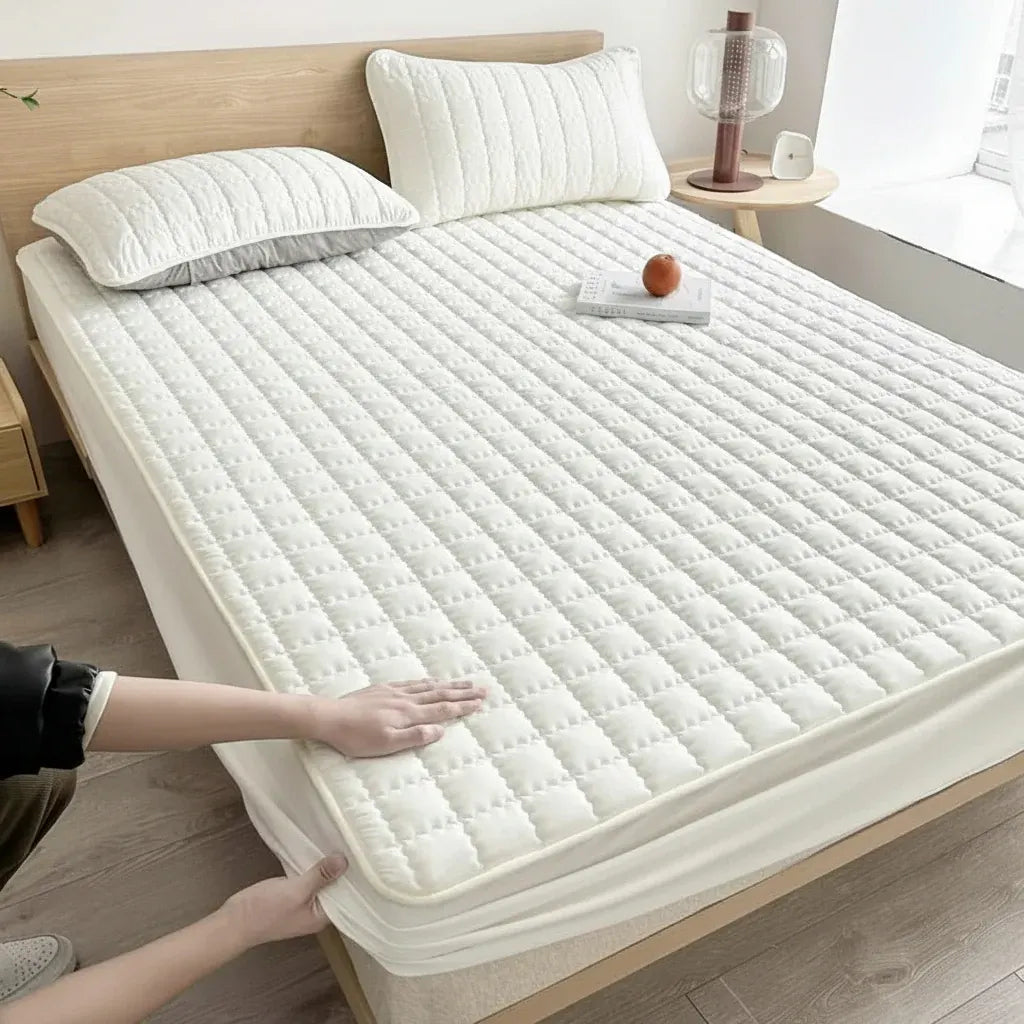 Waterproof Breathable Soft Fabric Mattress Protector Bed Cover