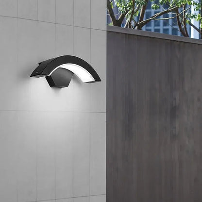 Waterproof LED Outdoor Wall Sconce | Modern IP65-Rated Light Fixture