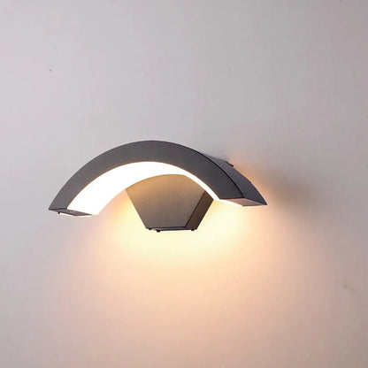 Waterproof LED Outdoor Wall Sconce | Modern IP65-Rated Light Fixture
