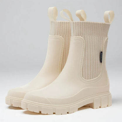 Women's Chelsea Ankle Boots with Grip Sole, Outdoor Ready Design