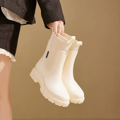 Women's Chelsea Ankle Boots with Grip Sole, Outdoor Ready Design