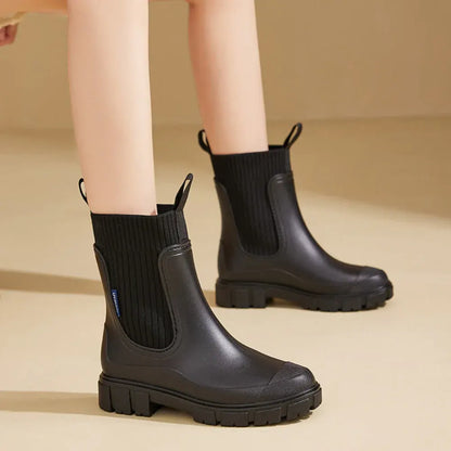 Women's Chelsea Ankle Boots with Grip Sole, Outdoor Ready Design
