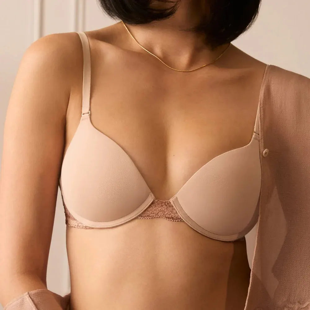 Women's Push-Up Bra with Everyday Lift and Support Design