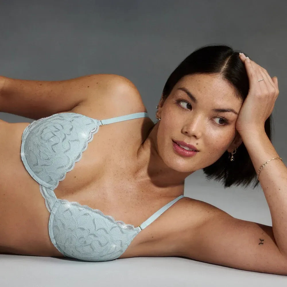 Women's Push-Up Bra with Everyday Lift and Support Design