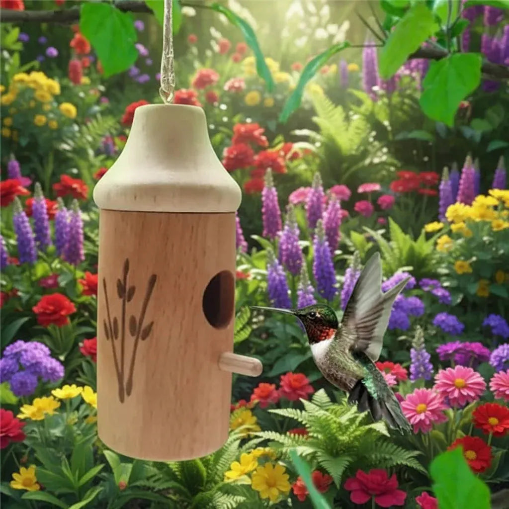 Wooden Hummingbird Nesting House Outdoor Garden Decor