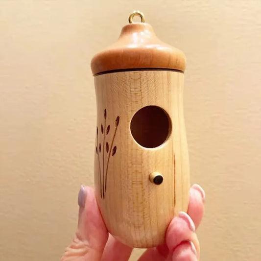Wooden Hummingbird Nesting House Outdoor Garden Decor