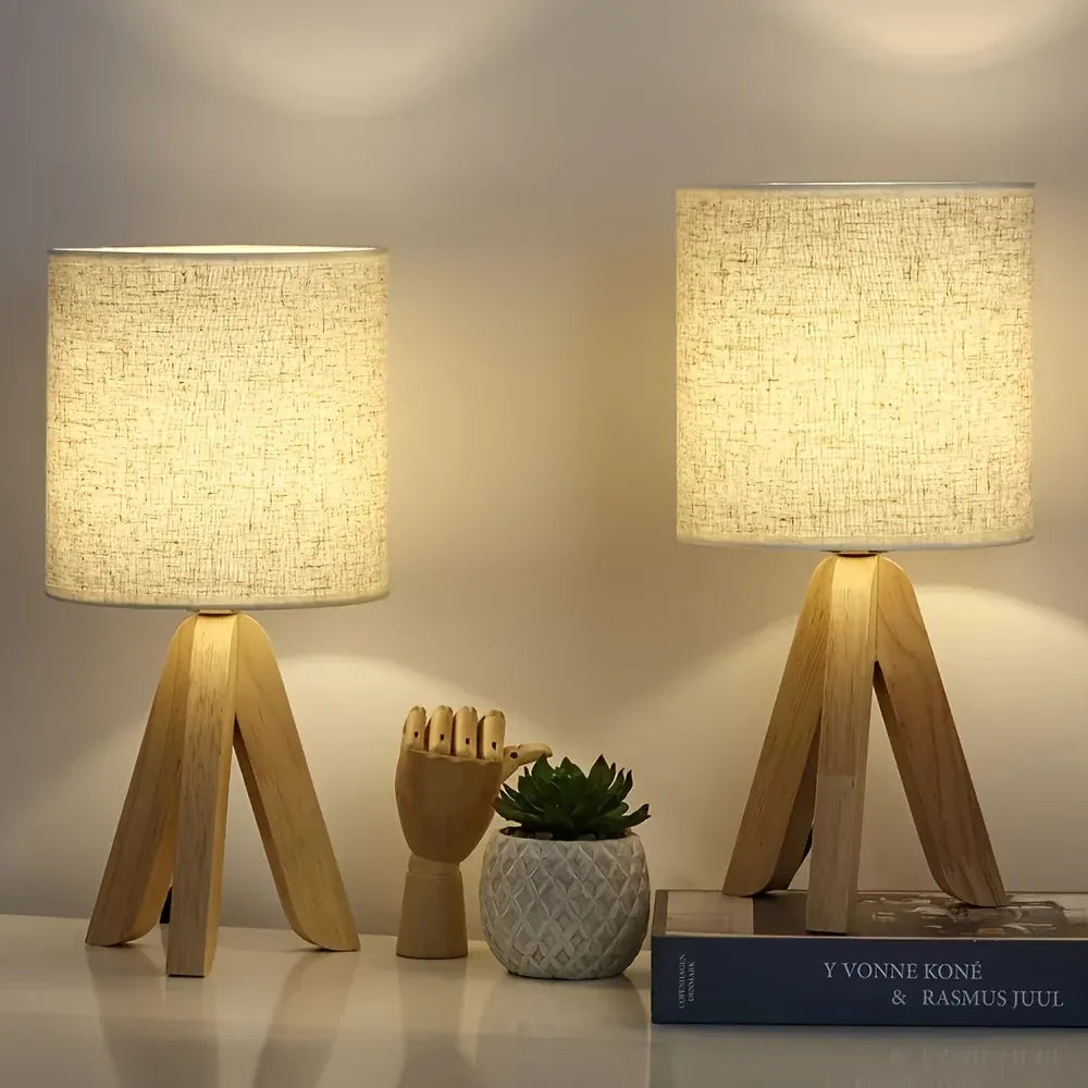 Wooden Tripod Nordic Style Table Lamp with Fabric Lampshade