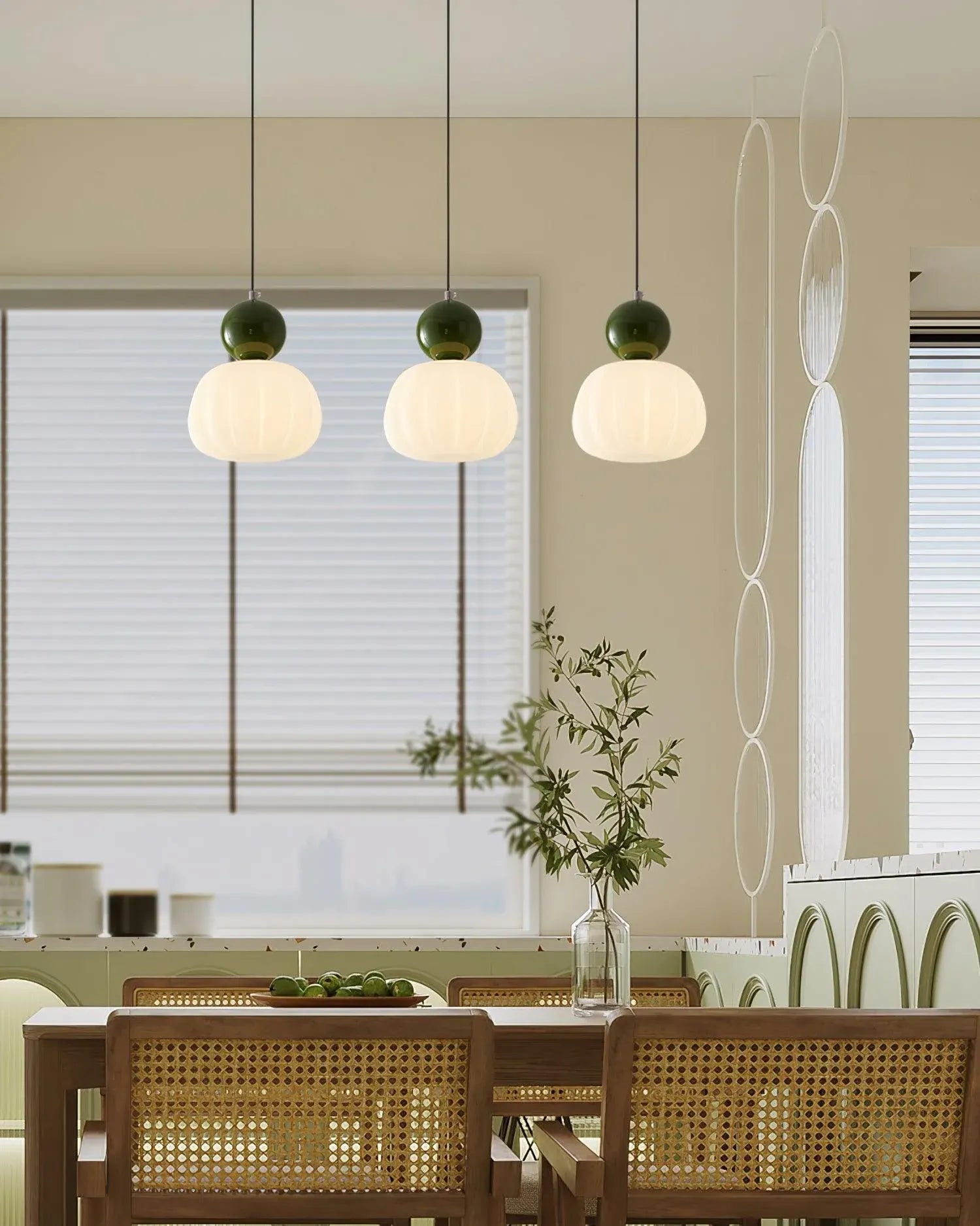 Yedra Pendant Light | Round Organic Acrylic Design