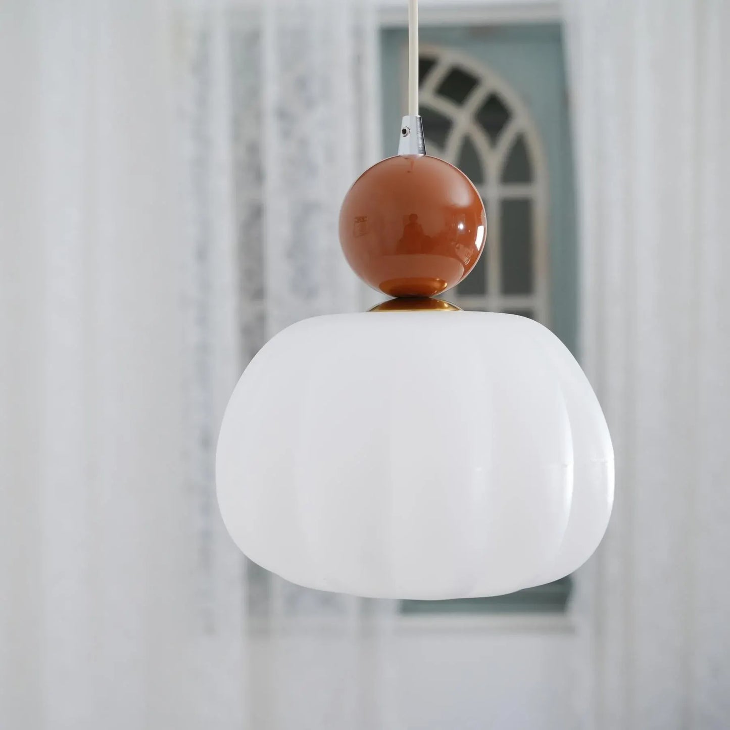 Yedra Pendant Light | Round Organic Acrylic Design