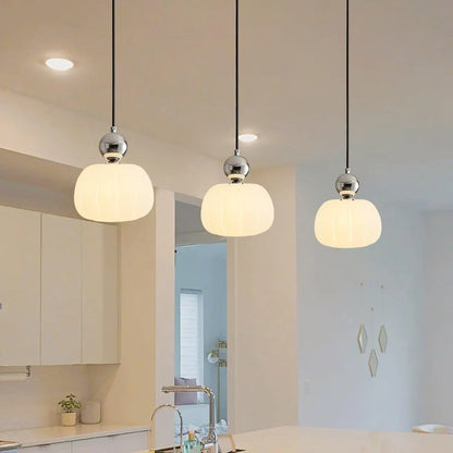 Yedra Pendant Light | Round Organic Acrylic Design