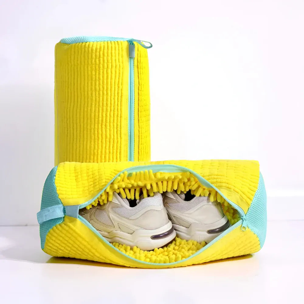 Zippered Mesh Wash Bag for Shoes & Sneakers - Laundry Cleaning Pouch